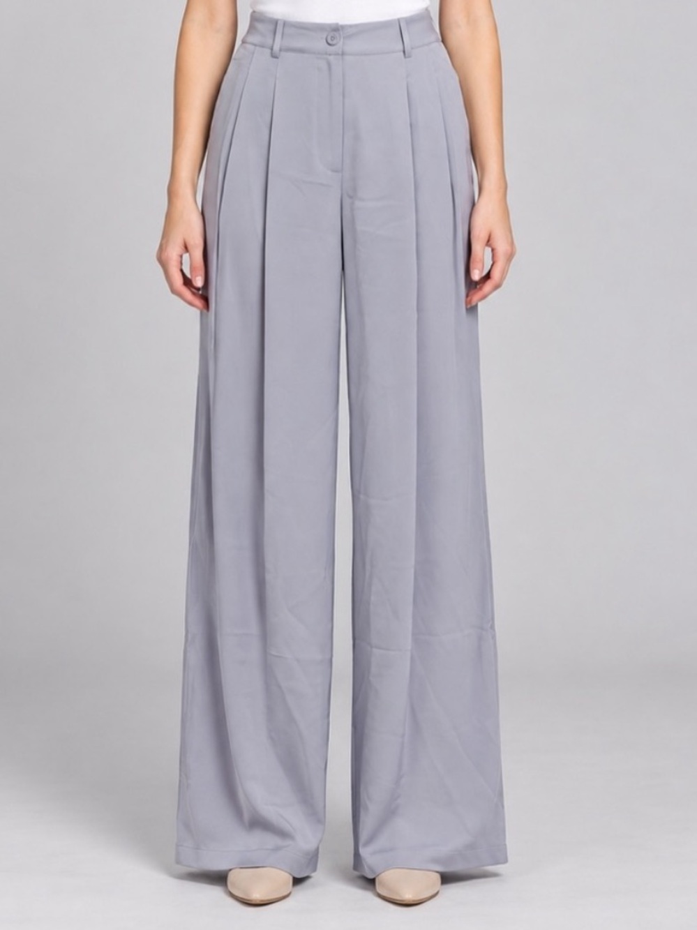 New! CAMI NYC Light Gray Satin Pleated Wide Leg Trousers Small 6230